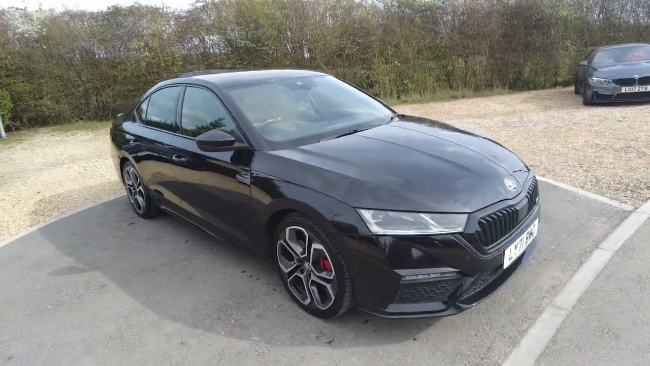 SKODA OCTAVIA TSI VRS, 2022 AUTOMATIC PETROL SALOON IN BLACK