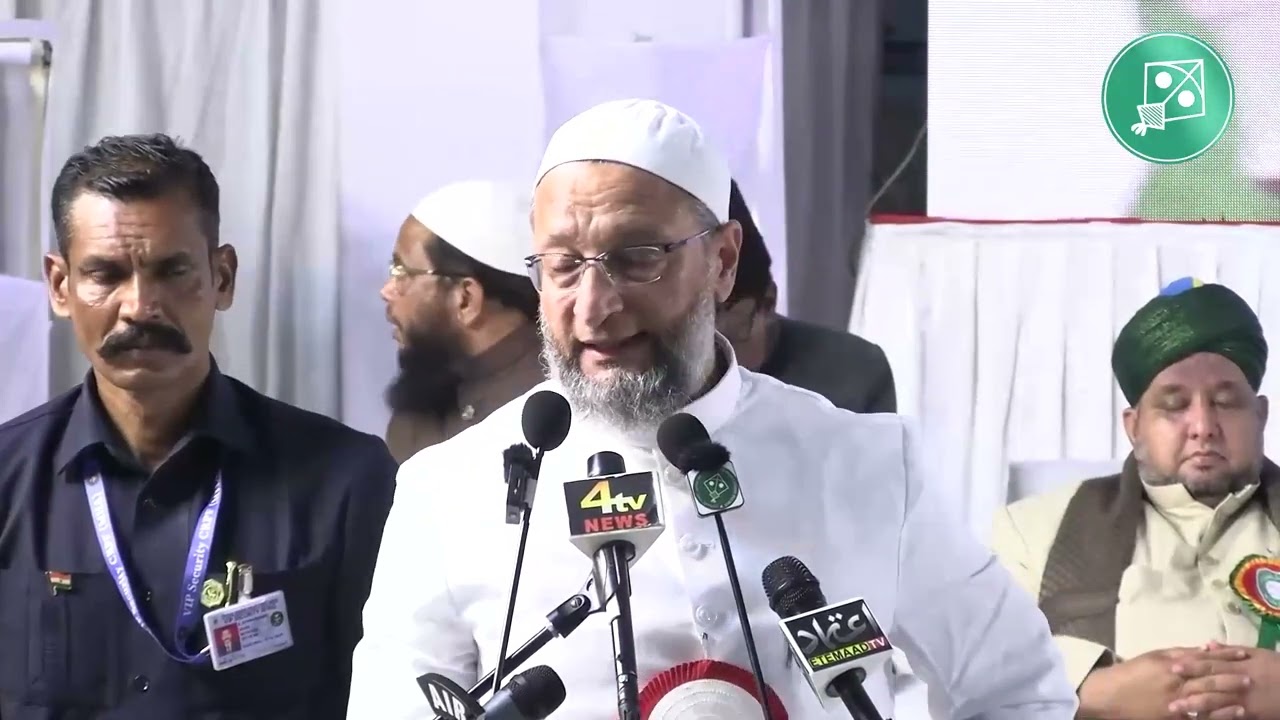Majlis ke zer-e-ehtimaam Darussalam, mein Jalsa-e-Rahmatul-lil-alameenﷺ mein Asad Owaisi ka khitab