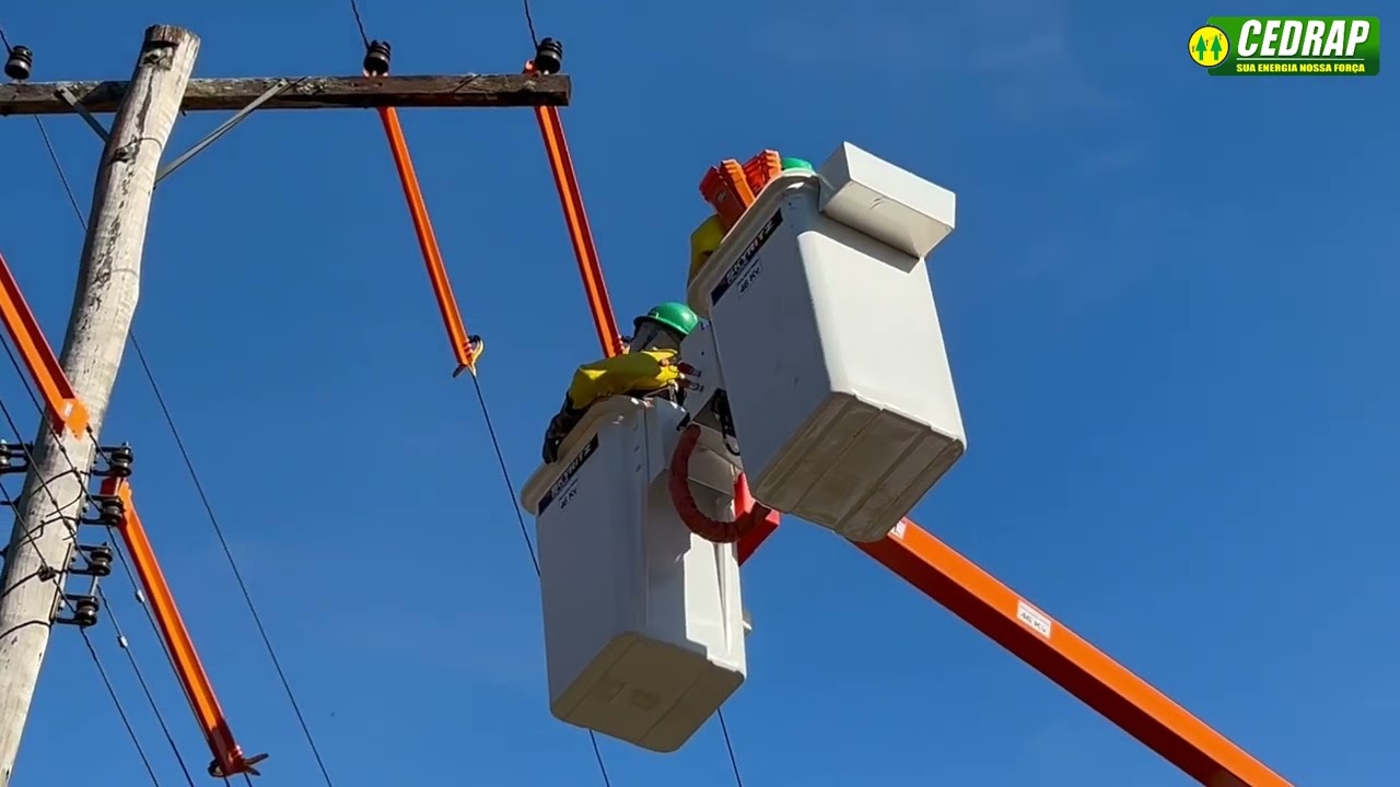 Trabalho na linha viva