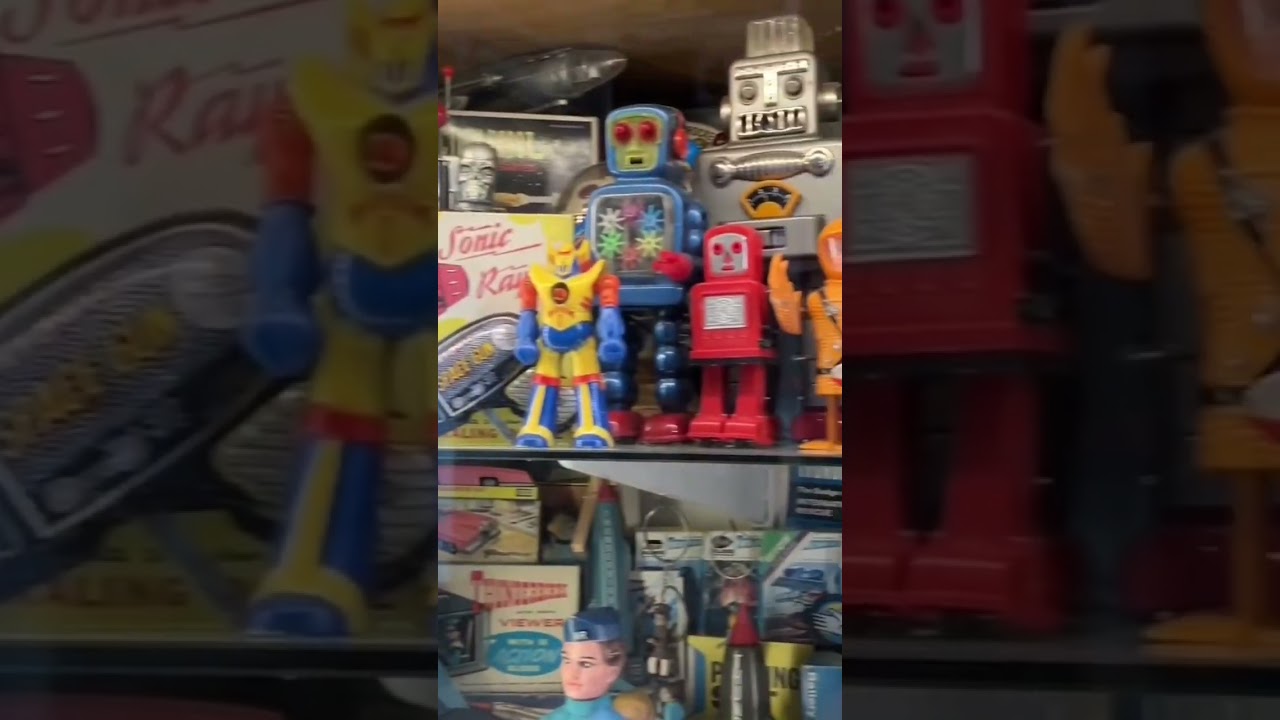 Toy Museum Callander Scotland’s 🕹️🚂 Vintage Sci-Fi & Trains!