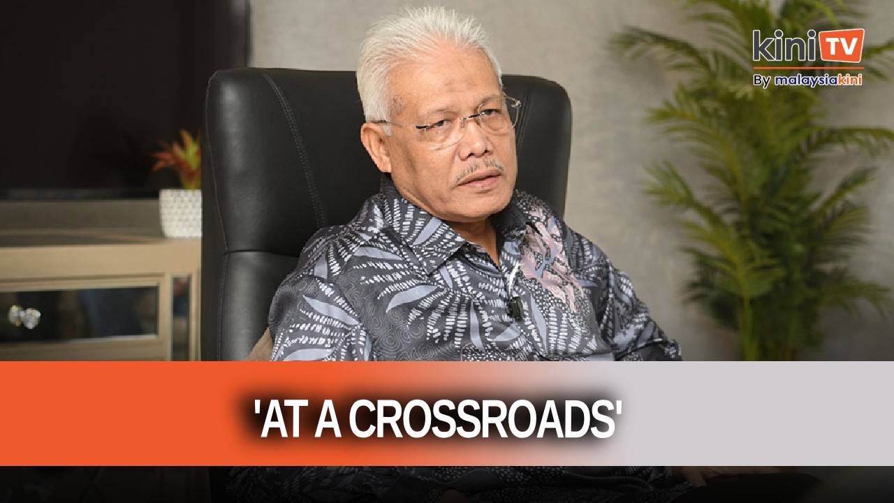 Hamzah says he is at a crossroads, in a ‘car’ that has yet to be registered