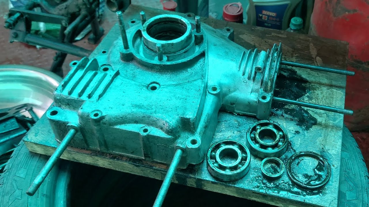 Old bullet crank bearing kaise nikale .