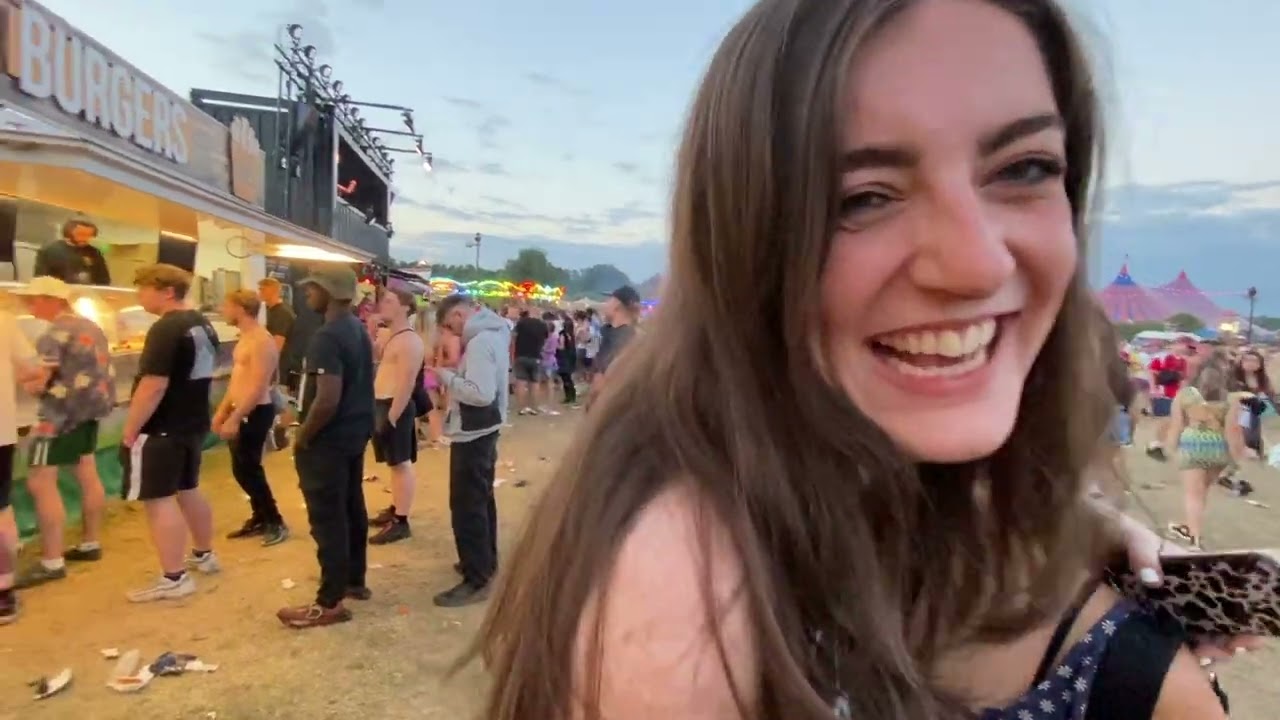 summer 2022 // festivals, clubs, holidays and adventures :)