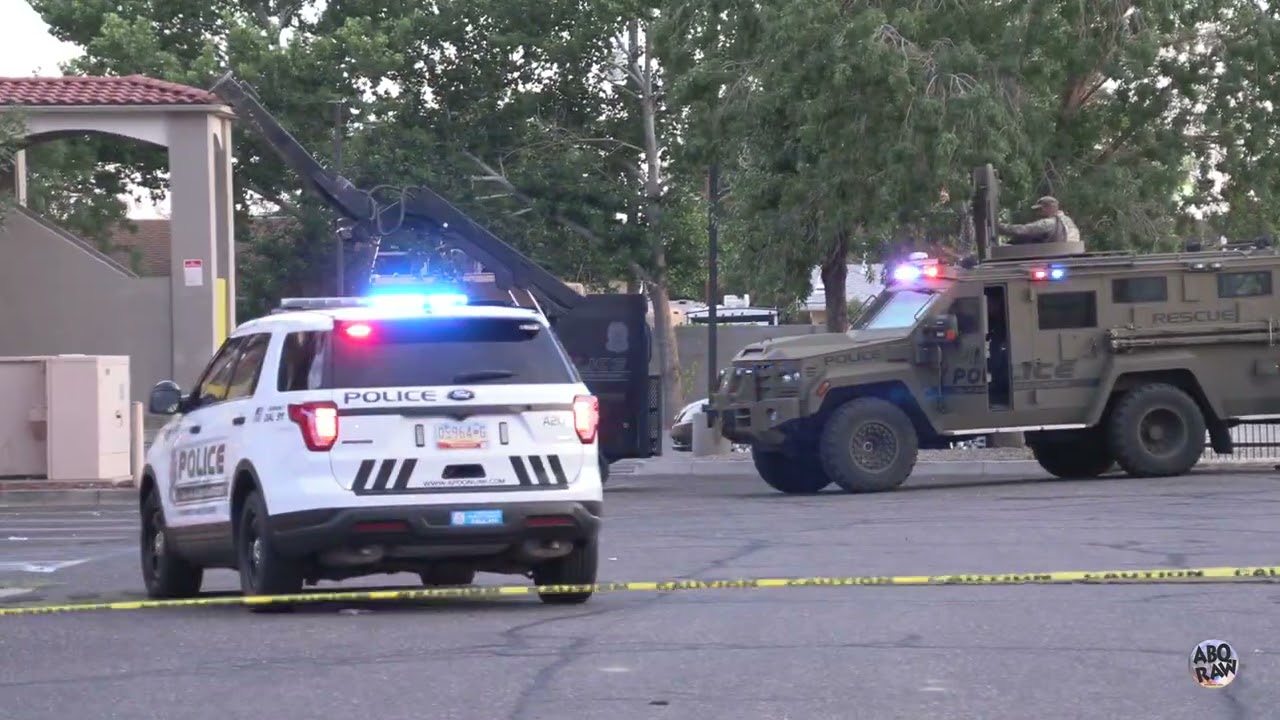 SWAT takedown at Motel Warrants Served on Wanted Felon