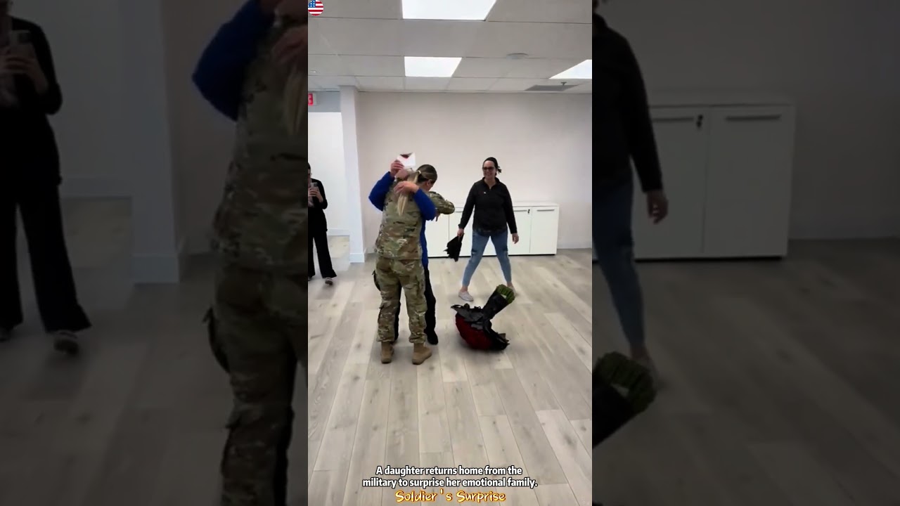 Soldiers coming home and surprise their family ❤️#military #viral #feelings #love #soldier