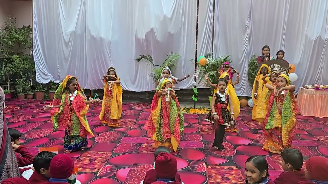 Petriotic dance performed by cl Lkg