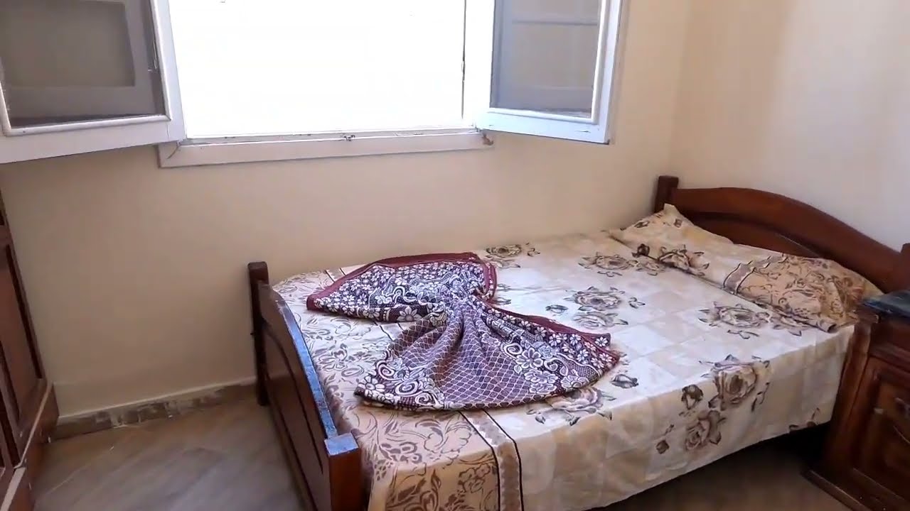 شقق غرفتين وثلاثه اول نمره علي البحر