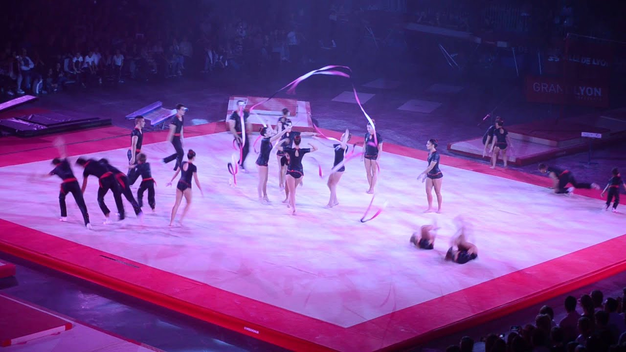 Neuville Gym - Gymnic Show 2015 Acrobatic Val de Saône