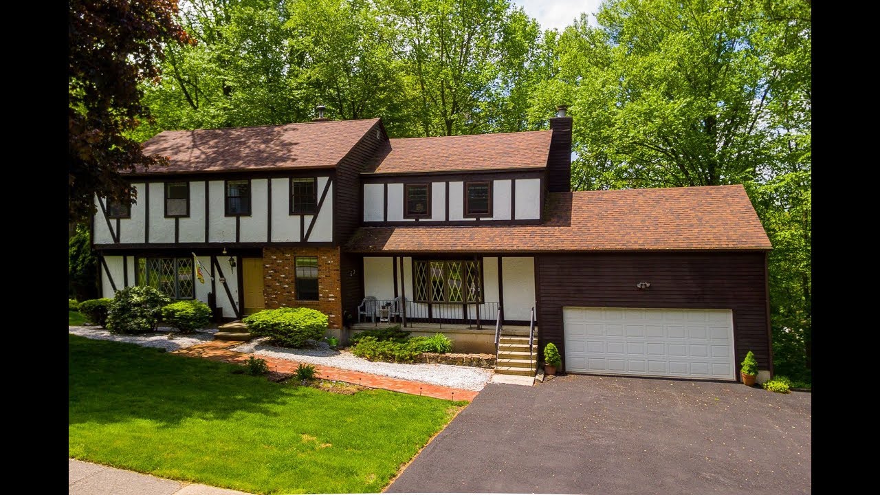 Virtual Tour - 251 Lancaster