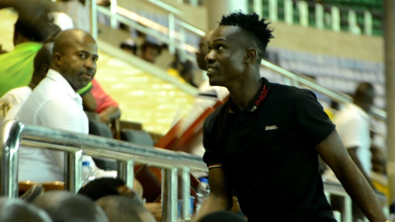 🔴ONA SURE BOY Salum Abubakar alivyoshangiliwa SENZO na VIONGOZI WA YANGA wampokea