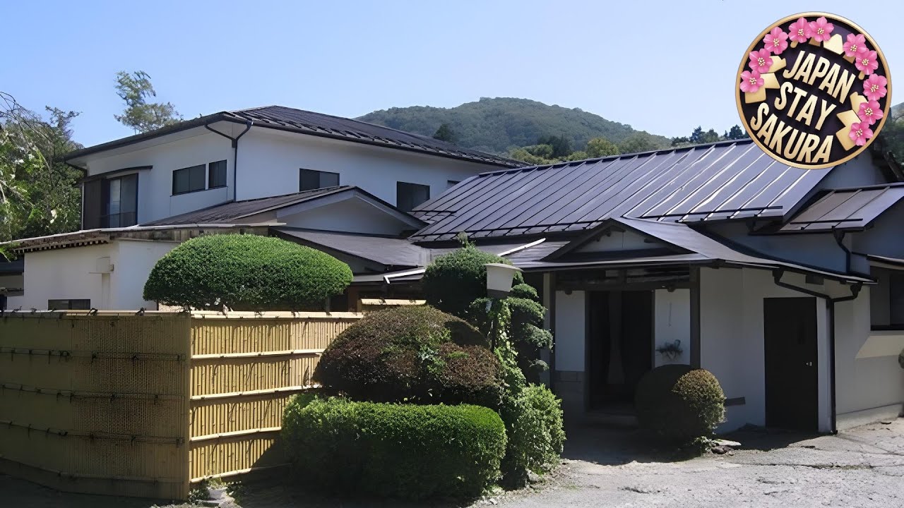 Fuji-Hakone Guest House | Gotemba, Japan | Hotel Review 🛏️