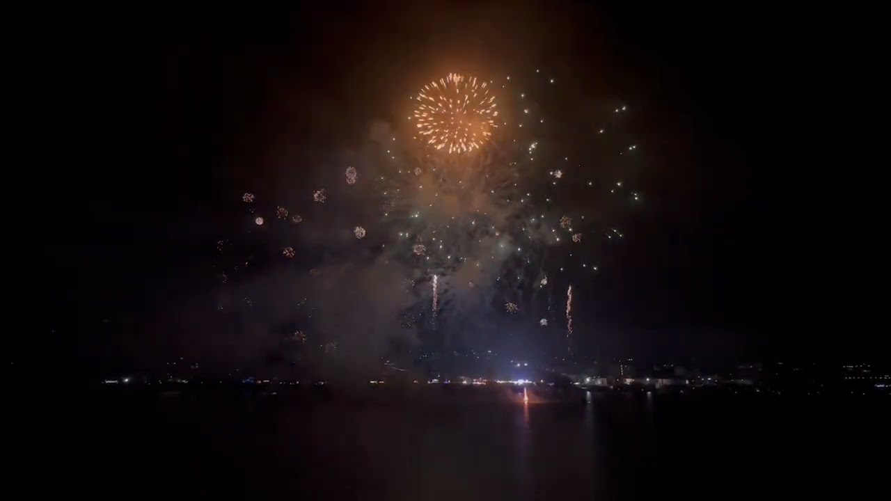 Fogo-de-artifício do S. Pedro da Afurada sobre o Rio Douro - 2025