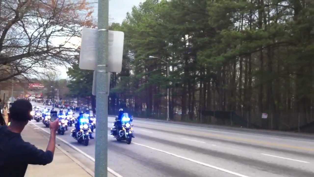 President Obama Presidential Motorcade Ridin thru Southwest Atlanta March 2012