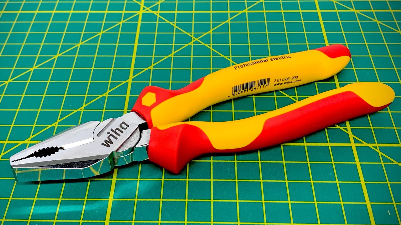 Wiha 8 inch Insulated High Leverage Combination Pliers