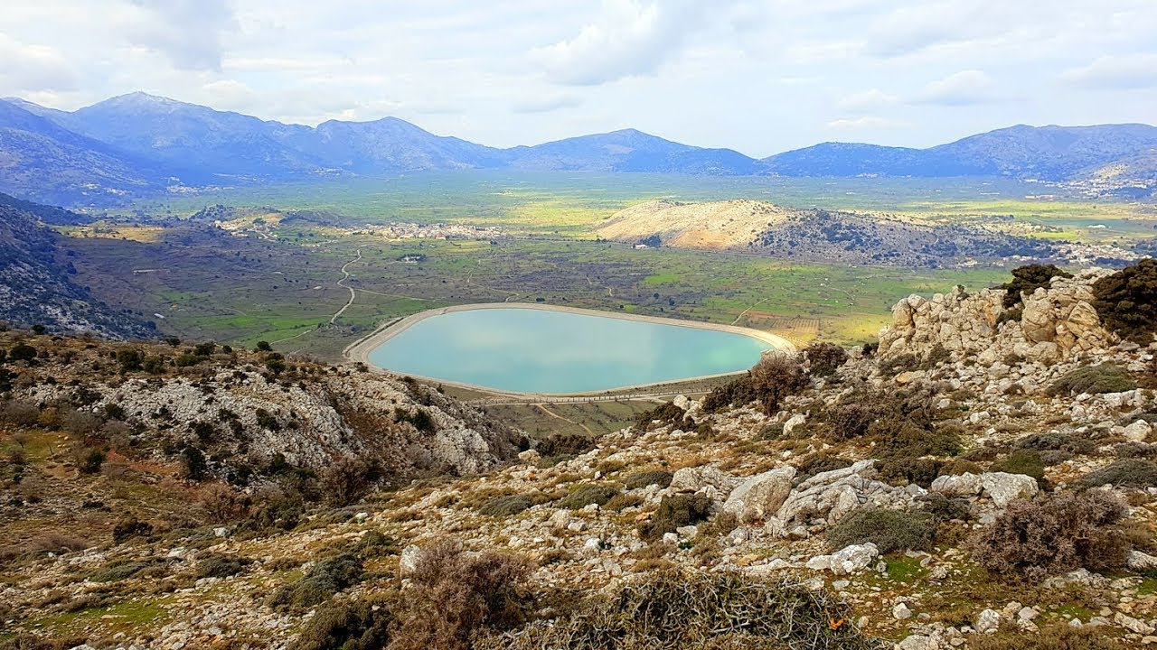 Από το Οροπέδιο Καθαρού στο Οροπέδιο Λασιθίου