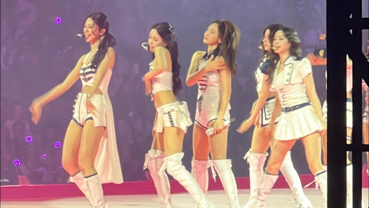 Twice Concert Day 2 Vancouver! Set Me Free+ I. Can’t Stop Me!! #twice #twiceconcert #tzuyu 