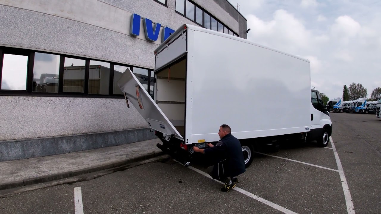 Iveco Box Sponda presso il centro OKTRUCKS di Piacenza
