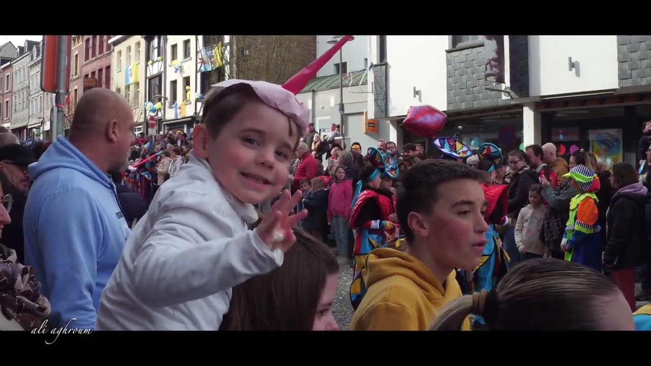 Laetare de Stavelot 2024, interview ￼ construction du char , ￼Joël Yvens et ses amis ❤️