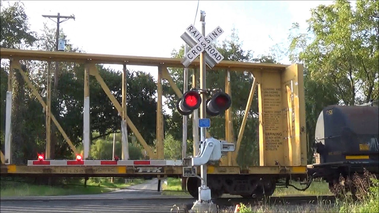 Province Line Road Railroad Crossing (South Side), Hopewell, NJ
