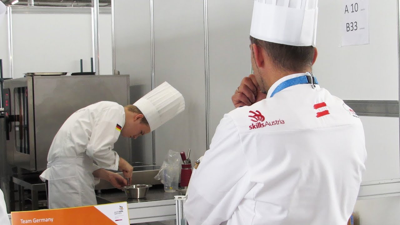 Ажиотаж, выпивка и кричалки болельщиков: последний день WorldSkills Kazan 2019