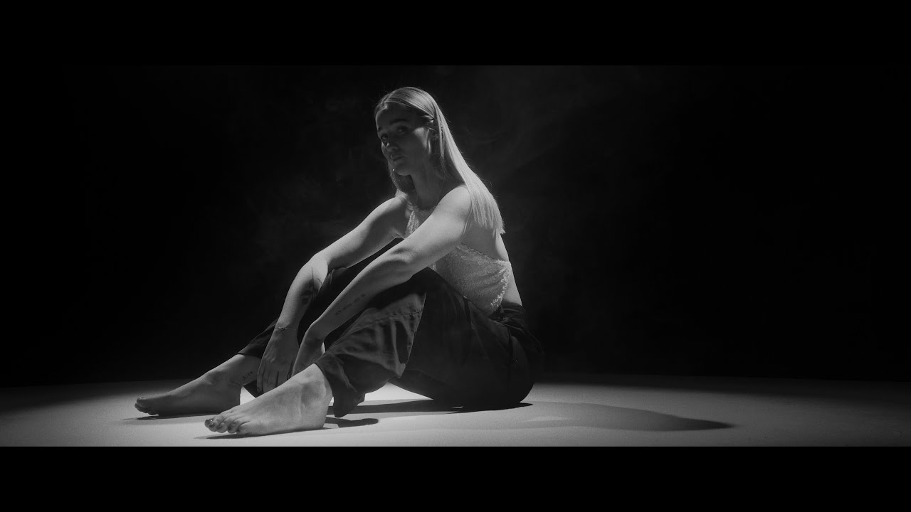 VENDELA- all lies (Official video)