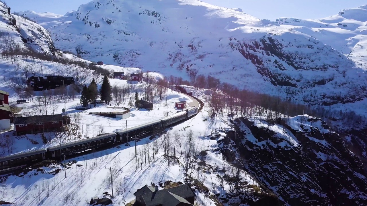 Norway, Flåmsbanen / Vatnahalsen - Ski & Train (Randonee, Drone 4K, DJI Mavic Pro)