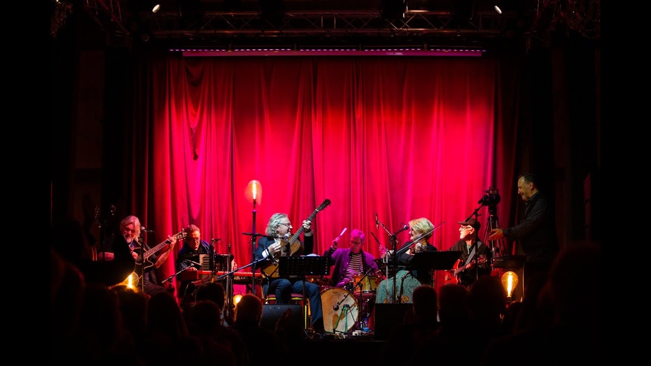 The Gypsy Singer (Fire & Dust: A Woody Guthrie Story) live at Bush Hall