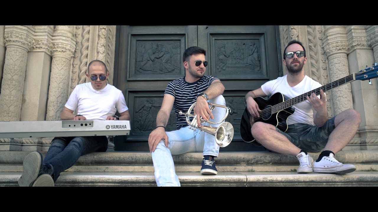 Get Vintage - Bacila je sve niz rijeku / Tempera (Live in Šibenik)