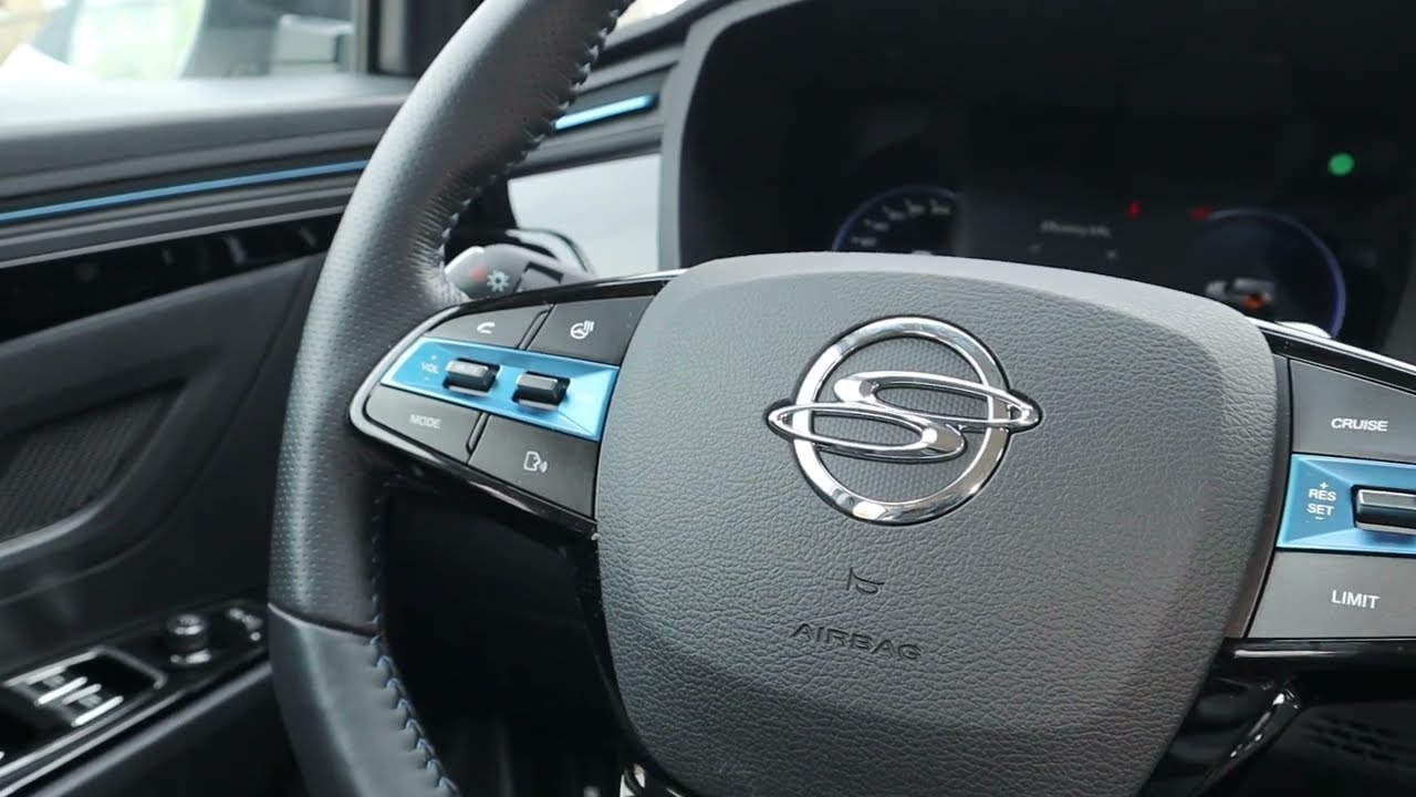 SsangYong Korando e Motion · Внатрешност