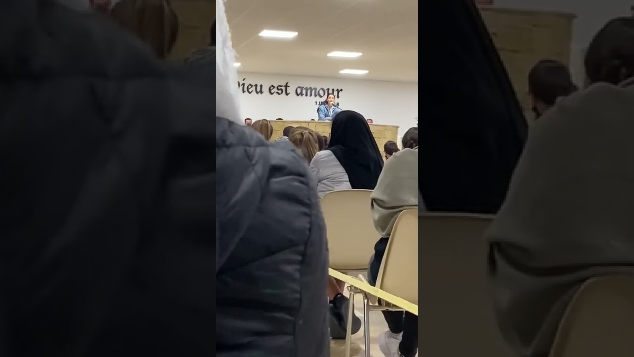 Cantique La Grâce C’est une Faveur -Emie