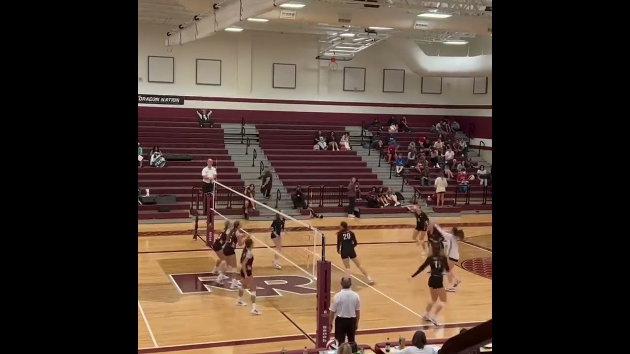 Riley Clinton - Round Rock High School. Setter #6 (Volleypalooza)