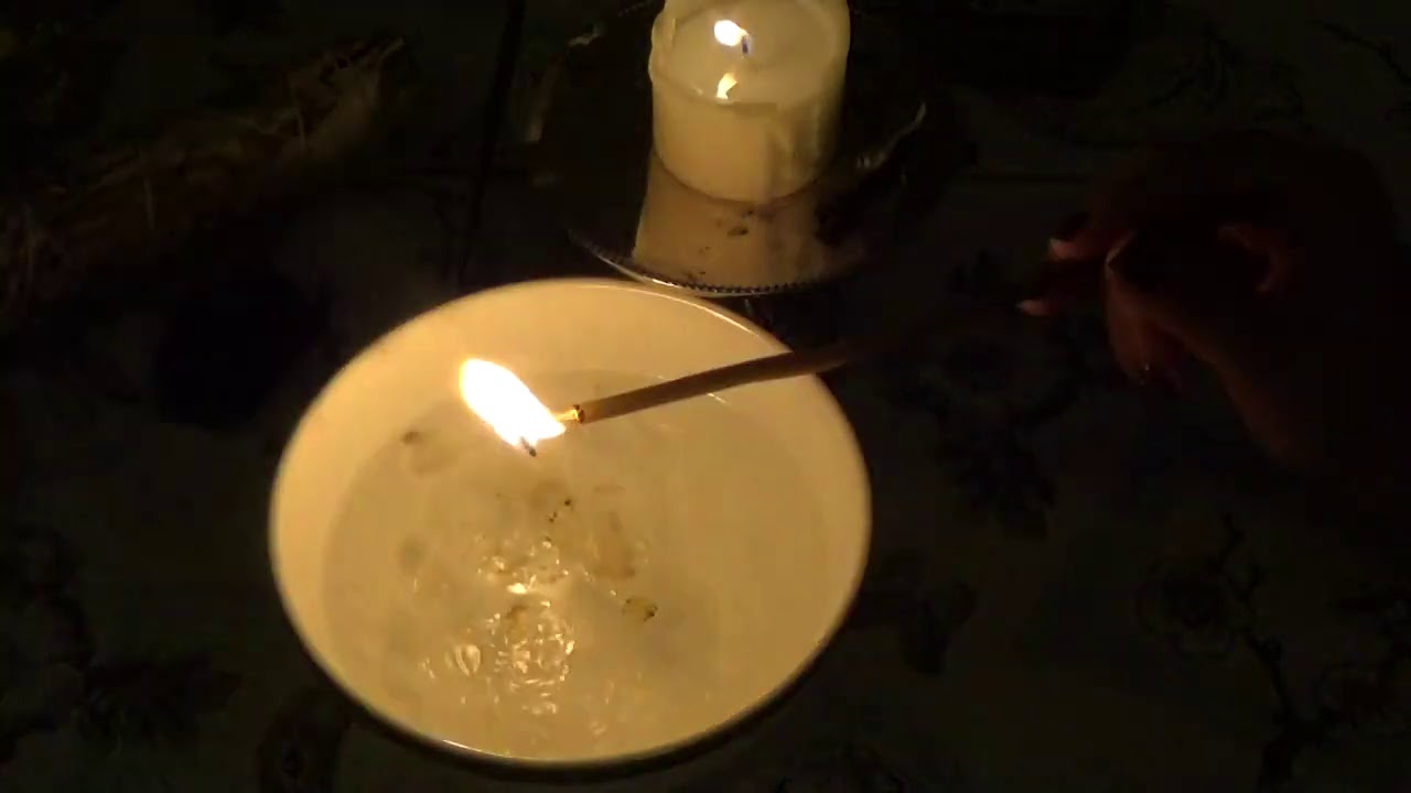Your Person's Current Energies🪔Candle Wax On Water🕯💘What They Wanna Tell You But Can't? Love Reading