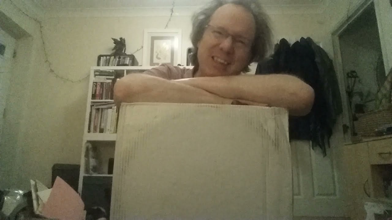 unboxing a 16in mcneela tunable bodhran and comparing playability vs the box it arrived in