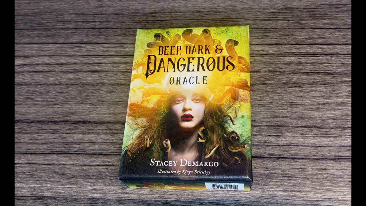 Deep Dark & Dangerous: The Oracle of the Beautiful Darkness | Flip-Through & First Impressions