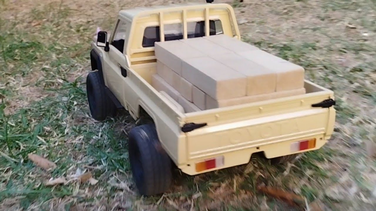 MN82 Toyota Land Cruizer 1979.