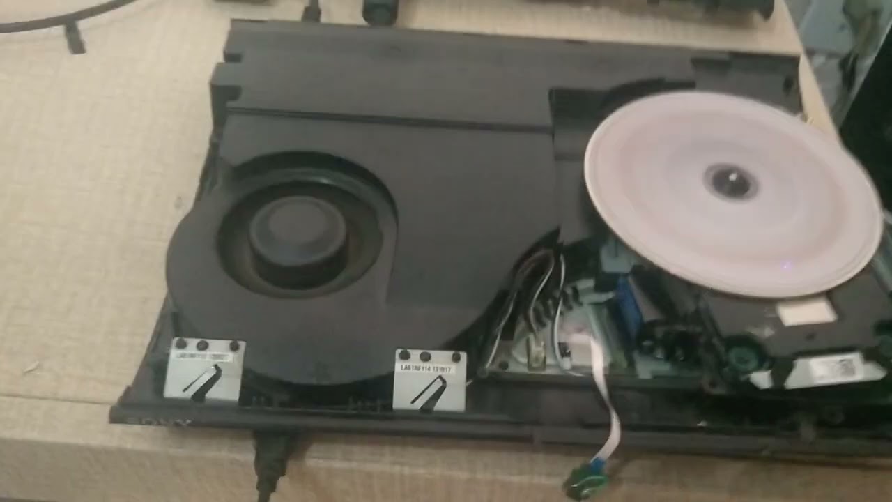 seu PS3 super sli não ler  e não roda disco faça isso!