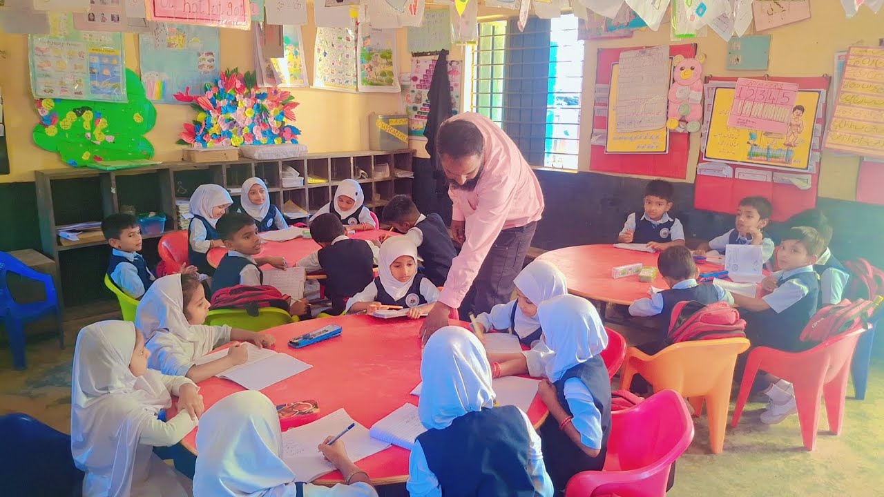 By using Egg tray Tlm Our nali kali kids done new activity. Makeing words.