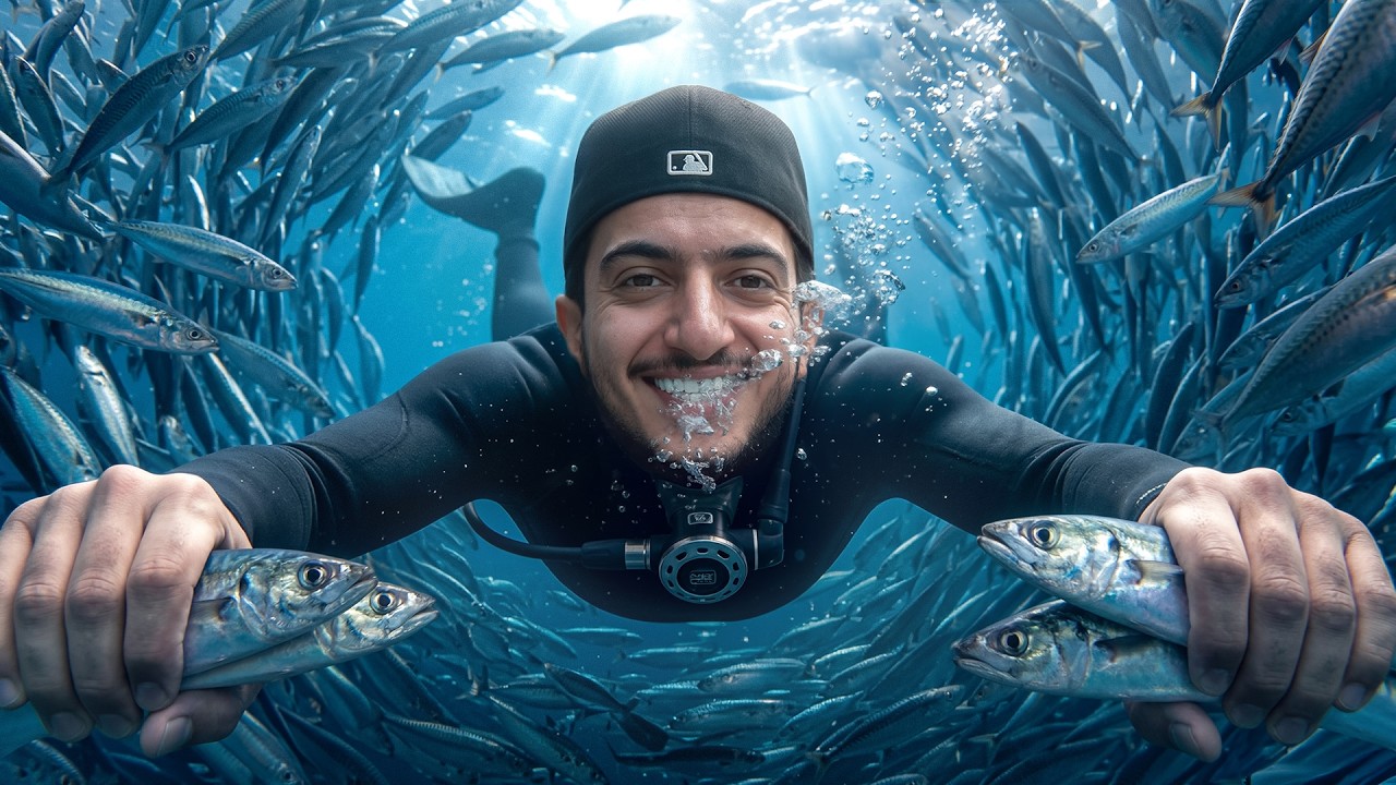 سبحت داخل إعصار من مليون سمكة في الفلبين! 🇵🇭