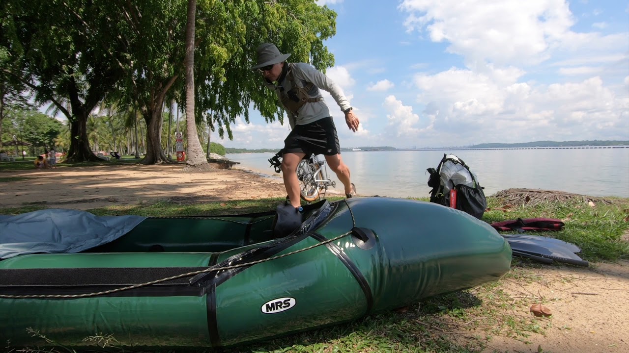 Packrafting at the Sea with a Brompton? MRS Micro packraft