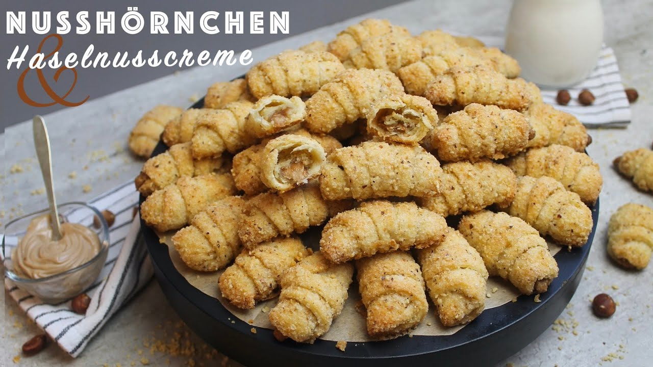 Mini Nusshörnchen mit Haselnusscreme-Kern | Teig aus nur 3 Zutaten! | Mini Croissants