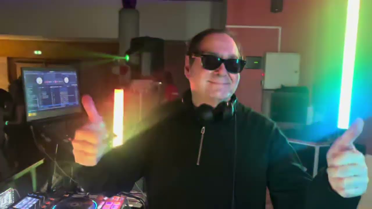 DJ Lyon Événementiel – Soirée 18-25 ans Ambiance de Folie 