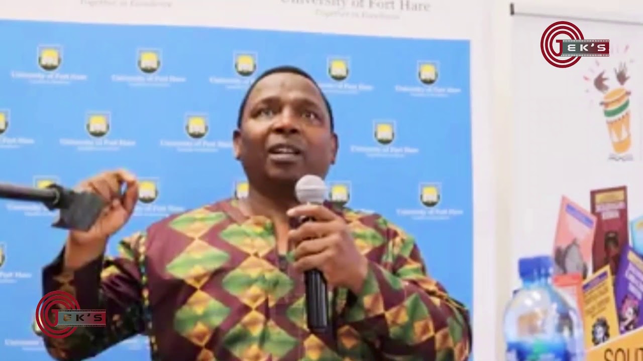Thukela ka Poswayo Xhosa Traditional Praise Singer_ Imbongi (Original Clip By Thandikhaya Matokazi)