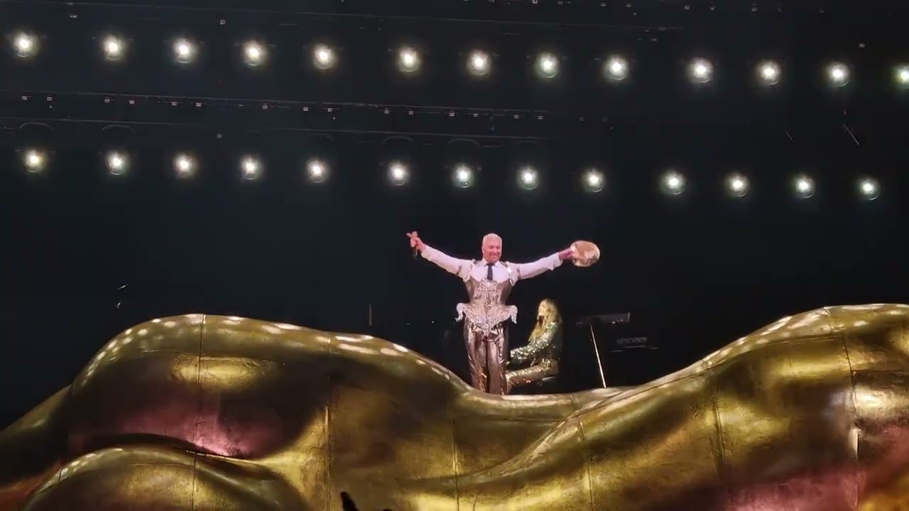 Sam Smith - Stay with me (Gloria tour - Amsterdam)