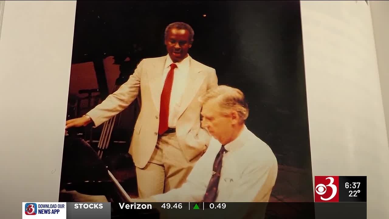 Former ‘Mister Rogers’' icon is at peace in his neighborhood