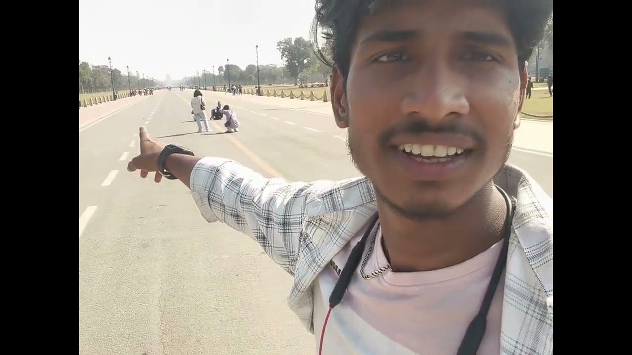 India gate and central secretariat 😍 My 2nd vlog😍 please subscribe my YouTube channel...