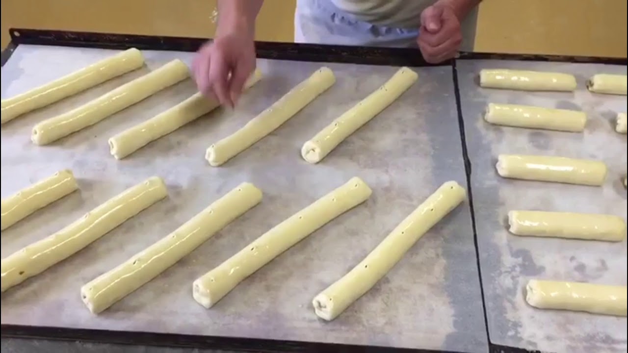 Banketstaaf met amandelspijs en roomboter - The Making Of! Door &eacute;chte bakkers