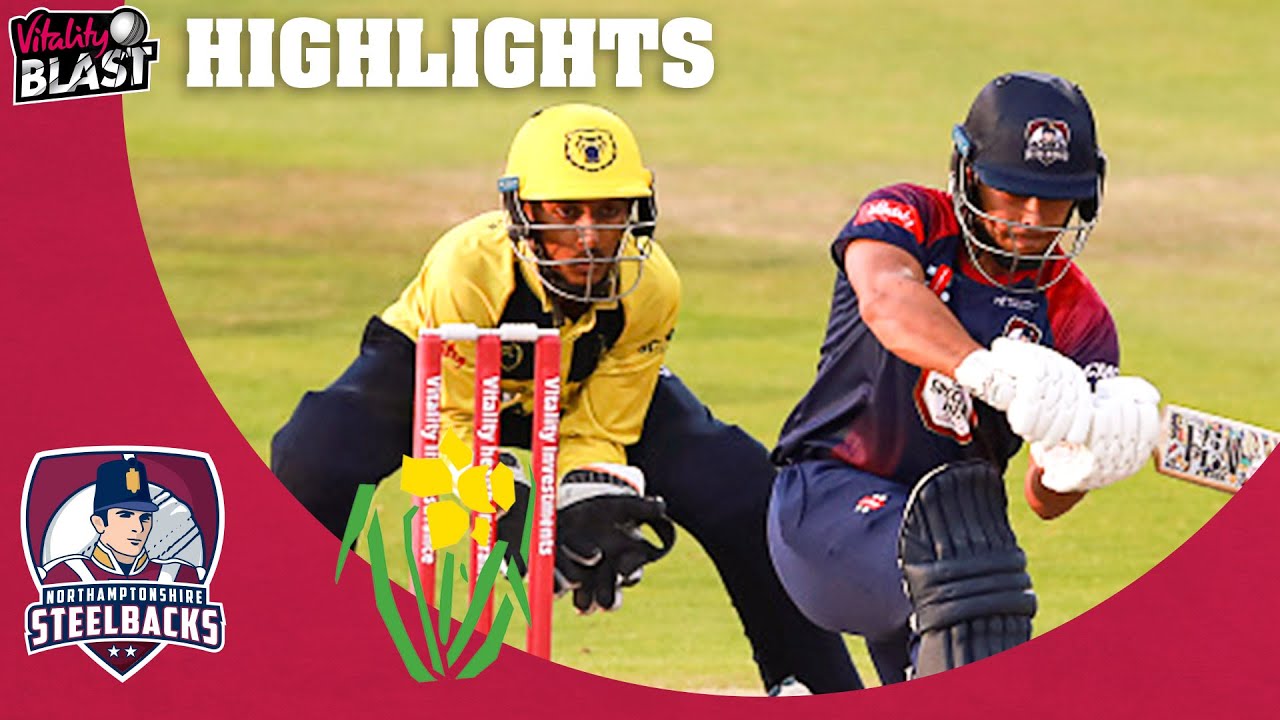 Thriller Goes Into Final Over | Northamptonshire v Glamorgan - Highlights | Vitality Blast 2020