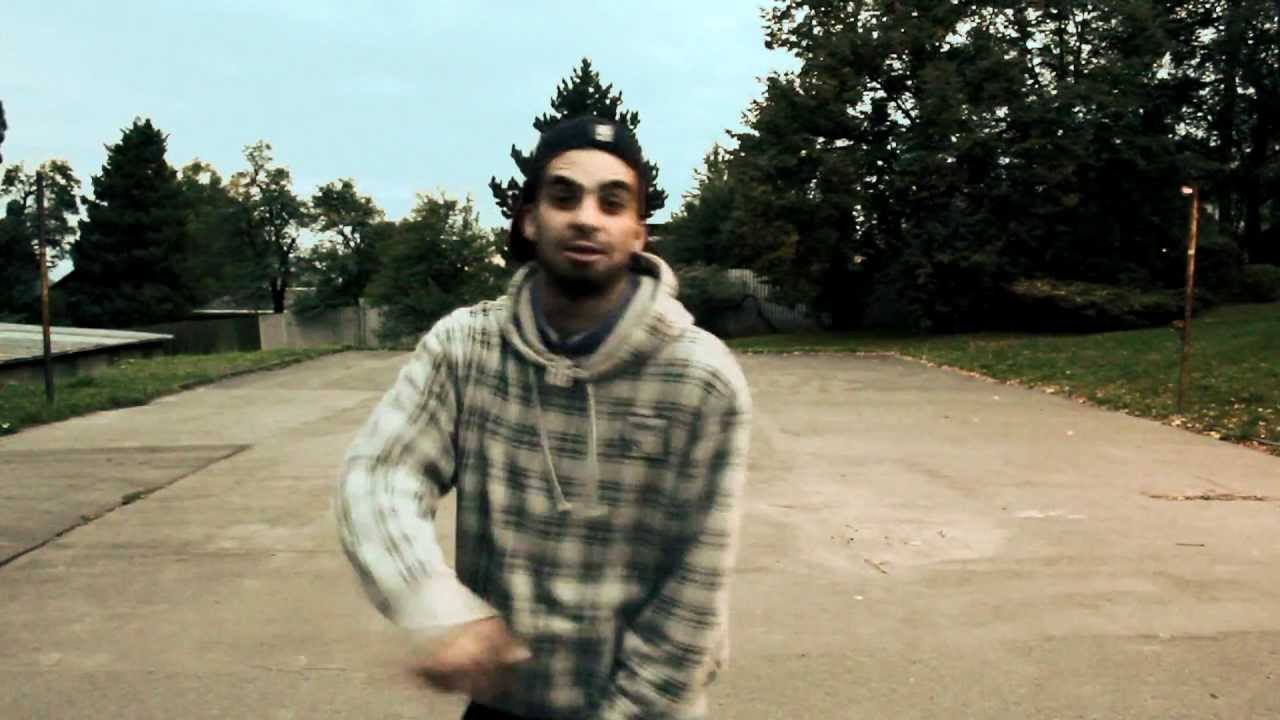 Op crew feat Perez - vzpom&iacute;n&aacute;m (Official Music Video) ( Full HD ) ( 2012 )