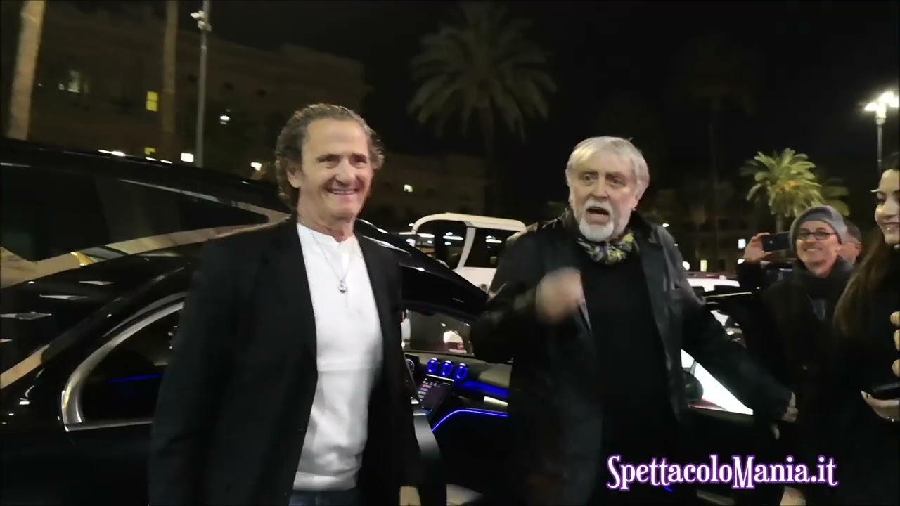 Il cast di Due famiglie un funerale arriva al Cinema Adriano per la Premiere
