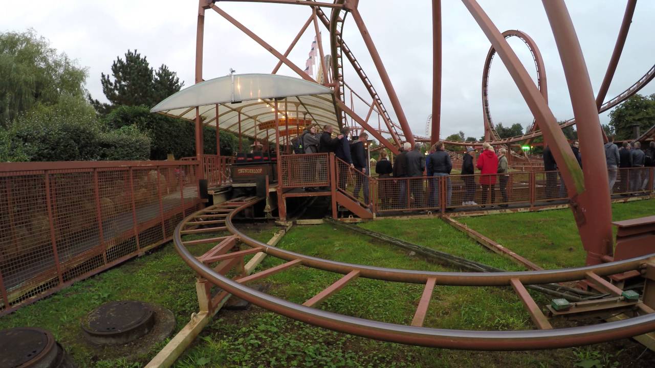 Laatste ritten achtbaan Looping Star in Slagharen in 4K